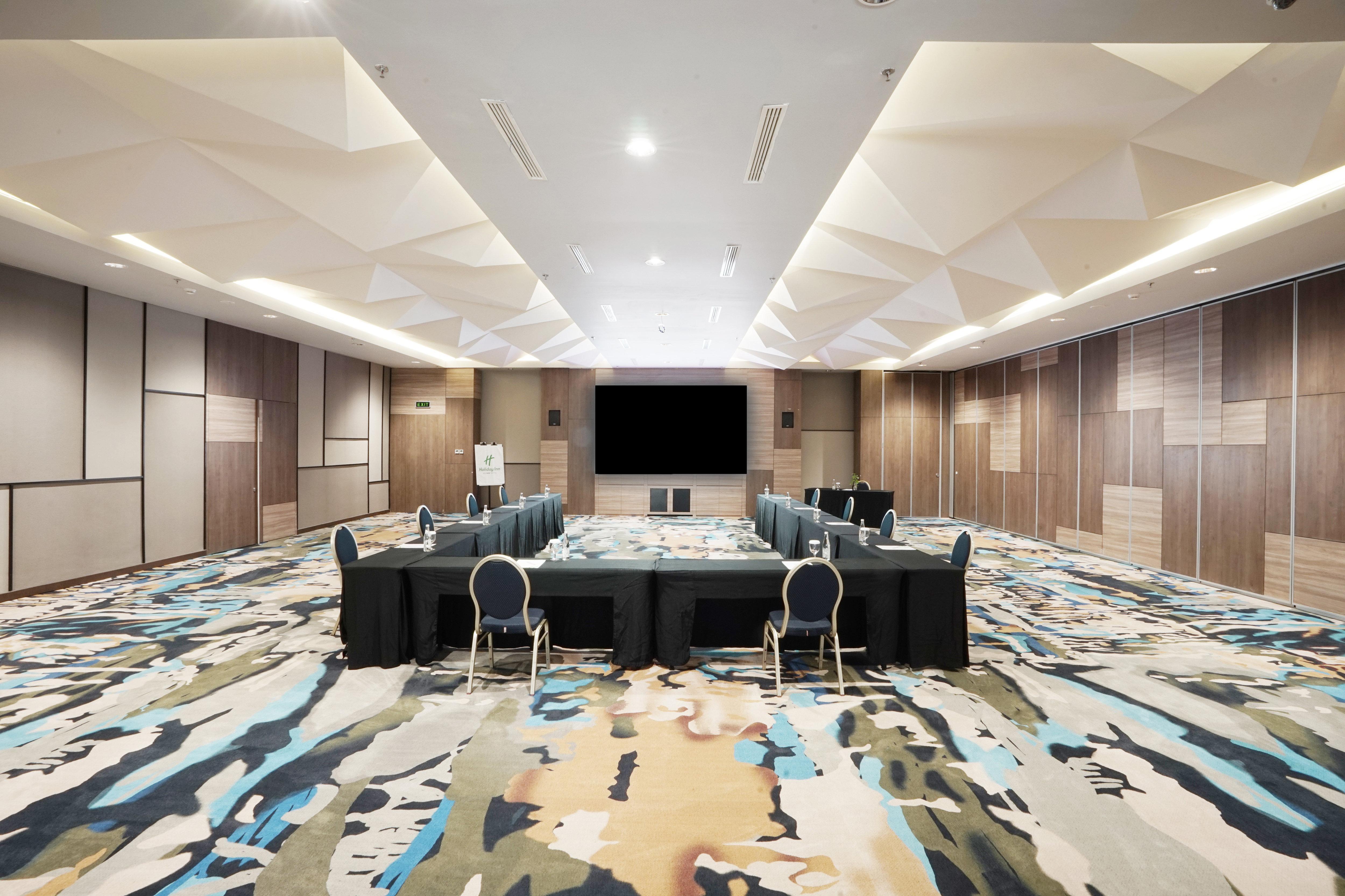 Holiday Inn Bandung Pasteur By Ihg Екстер'єр фото